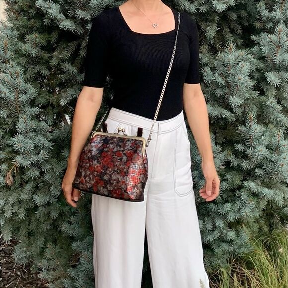 Handmade Genuine Sheepskin Floral Print, Wood Handle Bag & Small Clutch Set - Picture 7 of 16